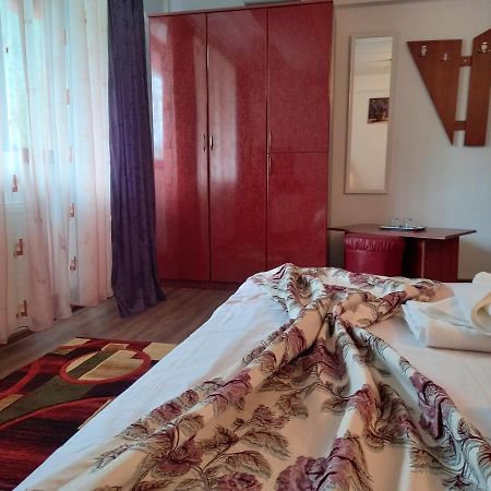 Hotel Elite Băile Herculane Esterno foto